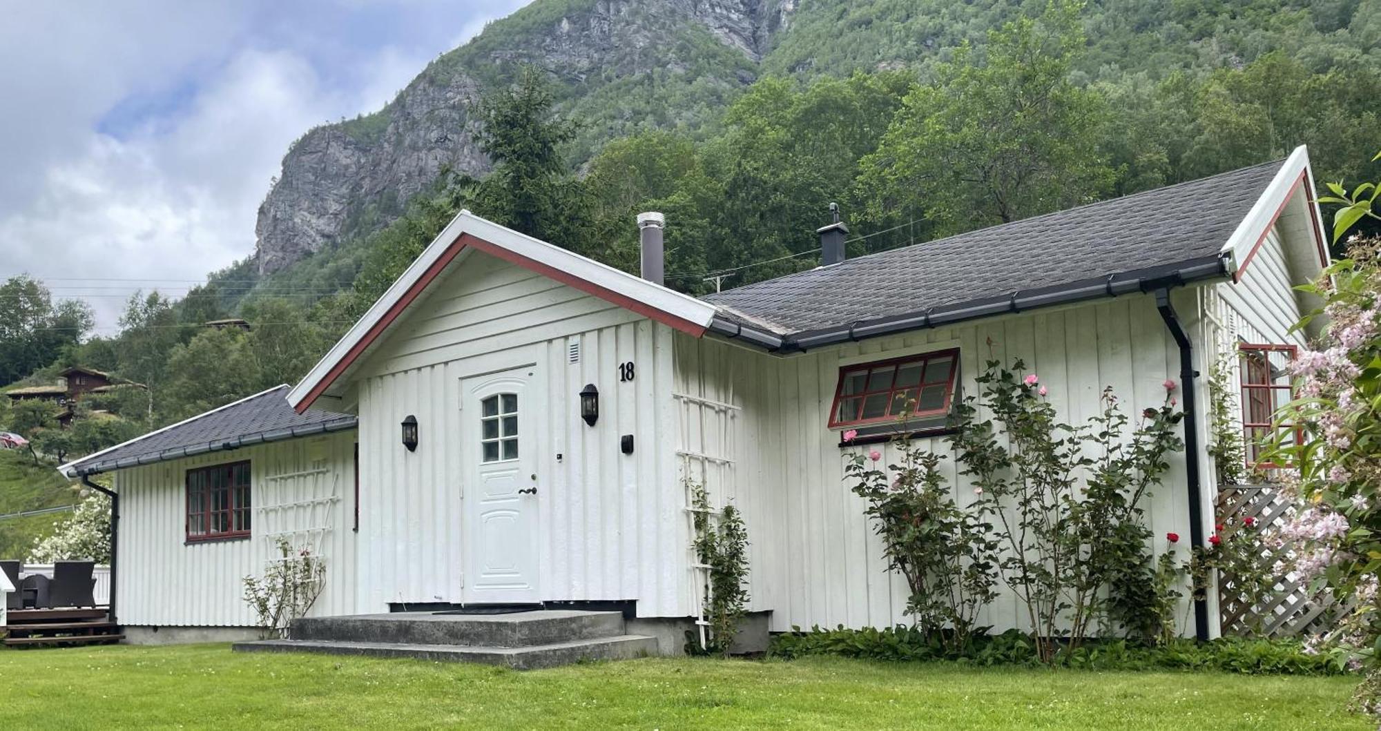 Dalhus - House In The Valley Norddal Buitenkant foto