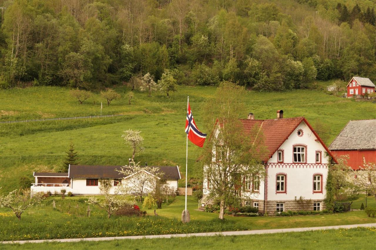 Dalhus - House In The Valley Norddal Buitenkant foto